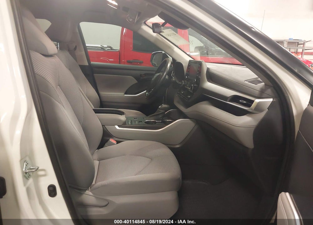 2021 TOYOTA HIGHLANDER LE VIN: 5TDZZRAH6MS050054