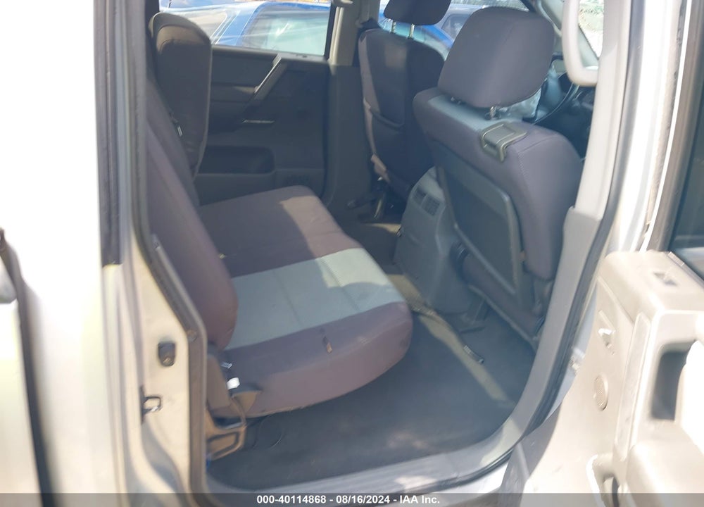 2006 NISSAN TITAN SE VIN: 1N6BA07B16N573267