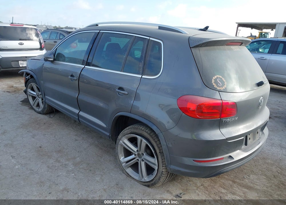 2016 VOLKSWAGEN TIGUAN R-LINE VIN: WVGAV7AX9GW013679