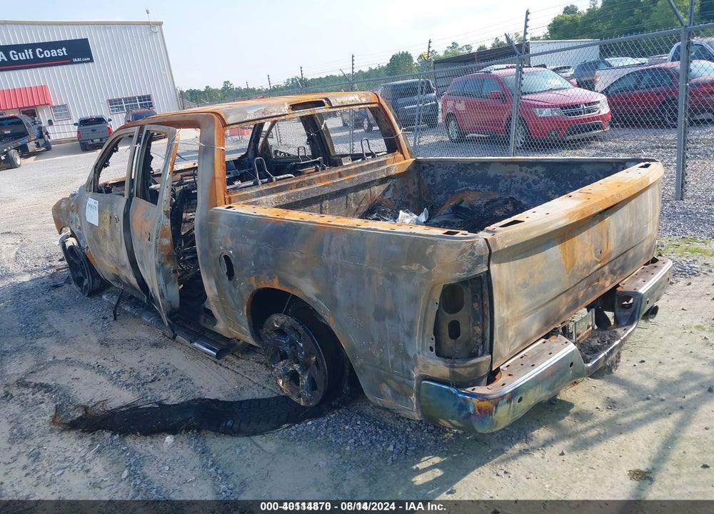 2017 RAM 1500 VIN: 1C6RR7NT5HS604174
