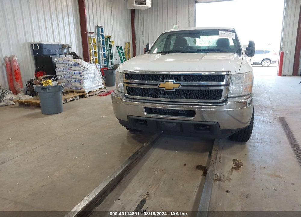 2014 CHEVROLET SILVERADO 2500HD WORK TRUCK VIN: 1GB1CVCG1EF147177