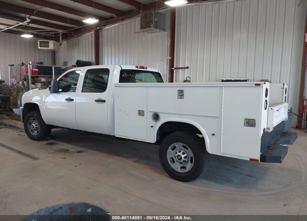 2014 CHEVROLET SILVERADO 2500HD WORK TRUCK VIN: 1GB1CVCG1EF147177