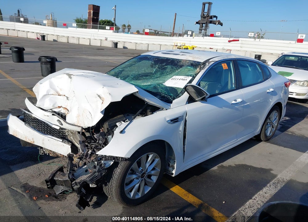 2018 KIA OPTIMA LX VIN: 5XXGT4L36JG253374