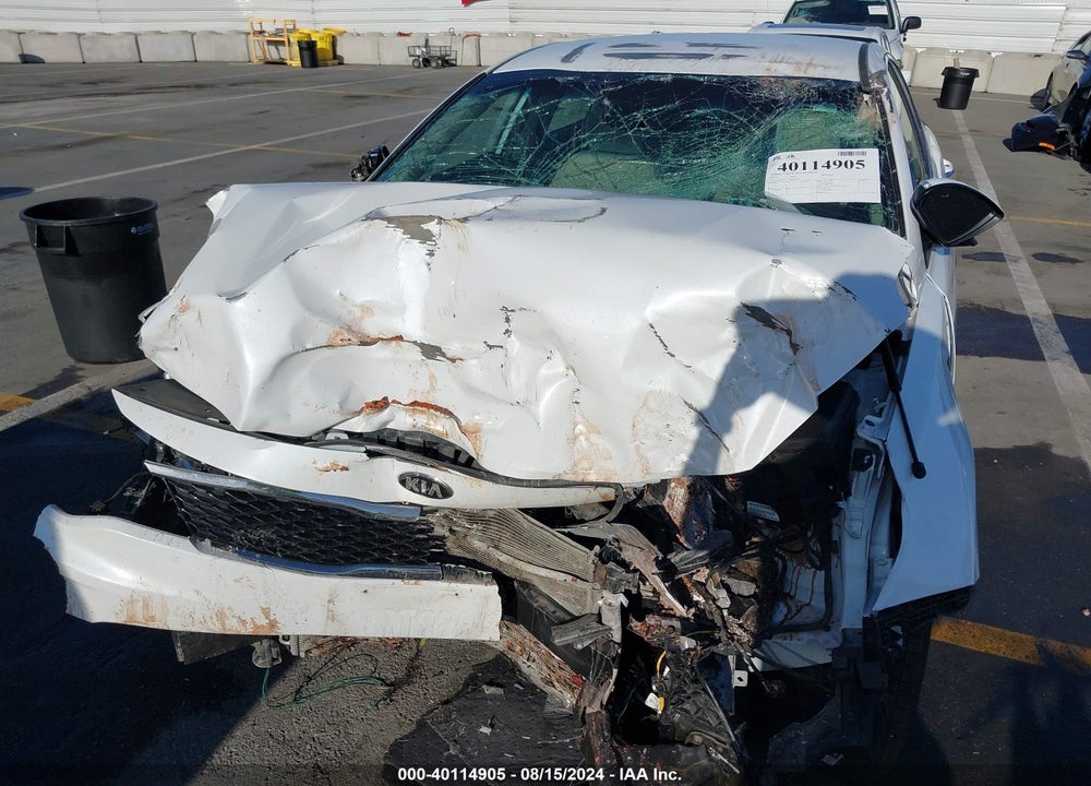 2018 KIA OPTIMA LX VIN: 5XXGT4L36JG253374