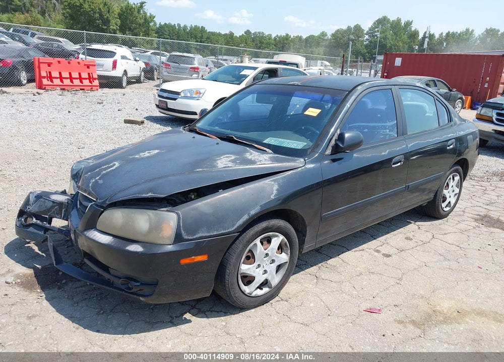 2004 HYUNDAI ELANTRA VIN: KMHDN46D94U882543