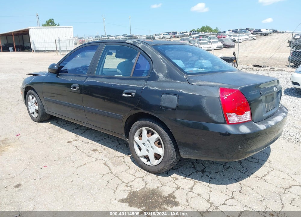 2004 HYUNDAI ELANTRA VIN: KMHDN46D94U882543