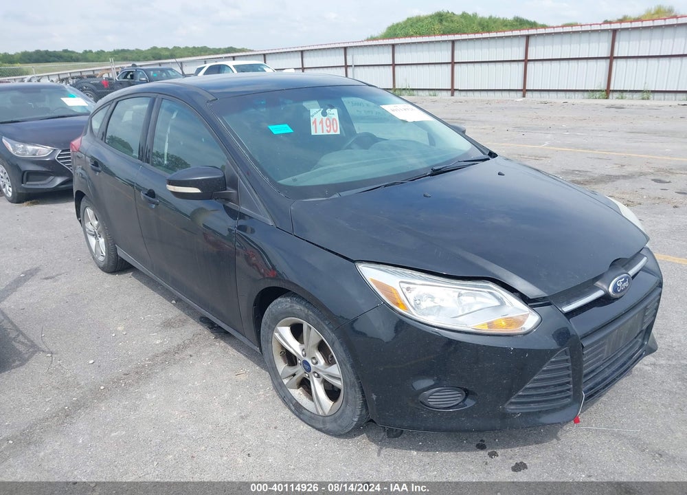 2014 FORD FOCUS SE VIN: 1FADP3K2XEL277344