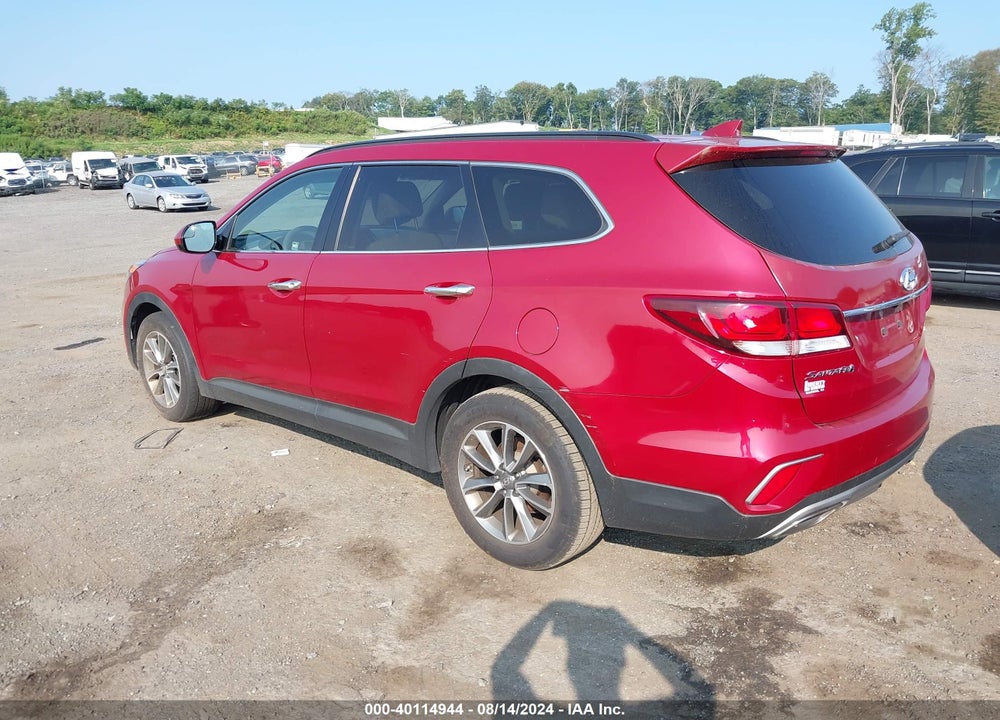 2017 HYUNDAI SANTA FE SE VIN: KM8SMDHF8HU174038