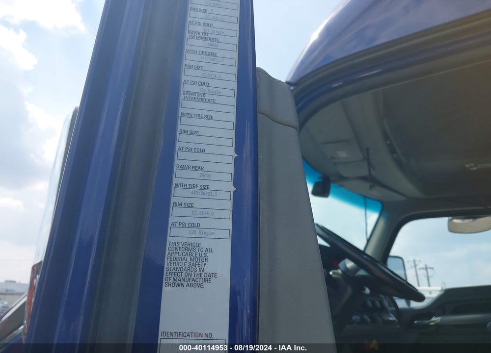 2020 KENWORTH T680 VIN: 1XKYDP9X5LJ400977