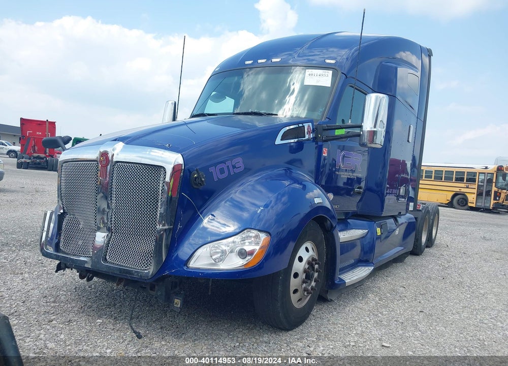 2020 KENWORTH T680 VIN: 1XKYDP9X5LJ400977
