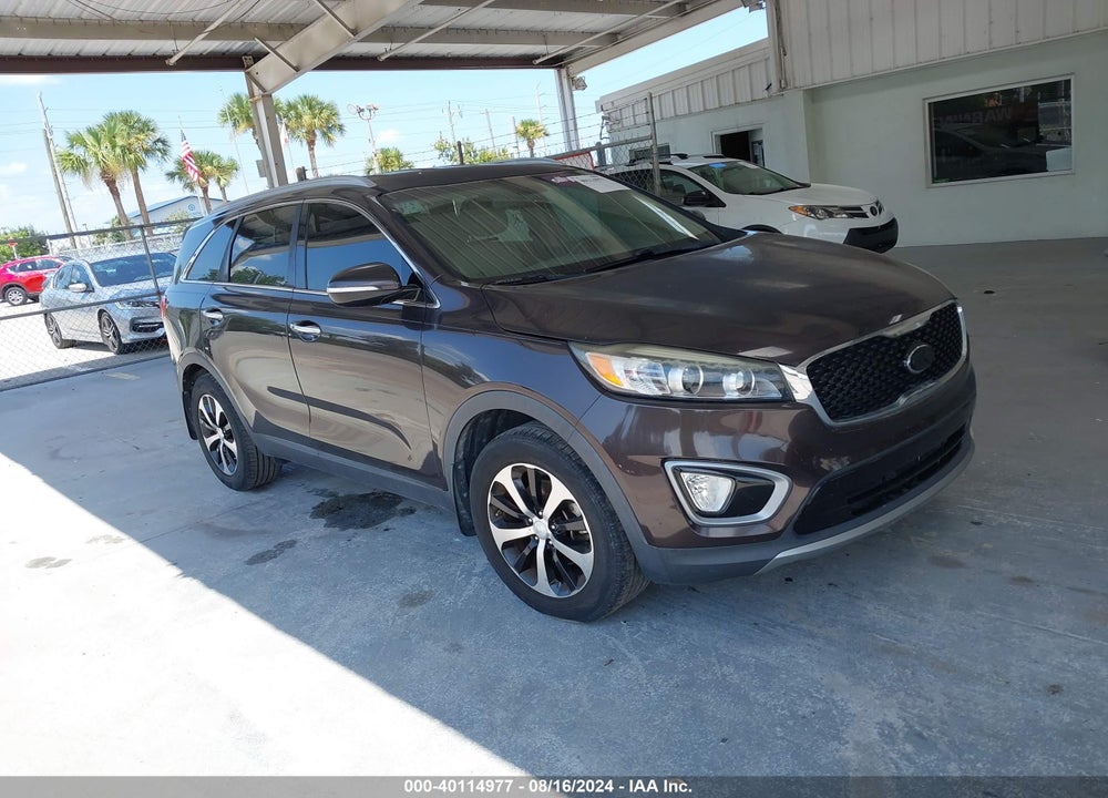 2016 KIA SORENTO 3.3L EX VIN: 5XYPH4A59GG176851