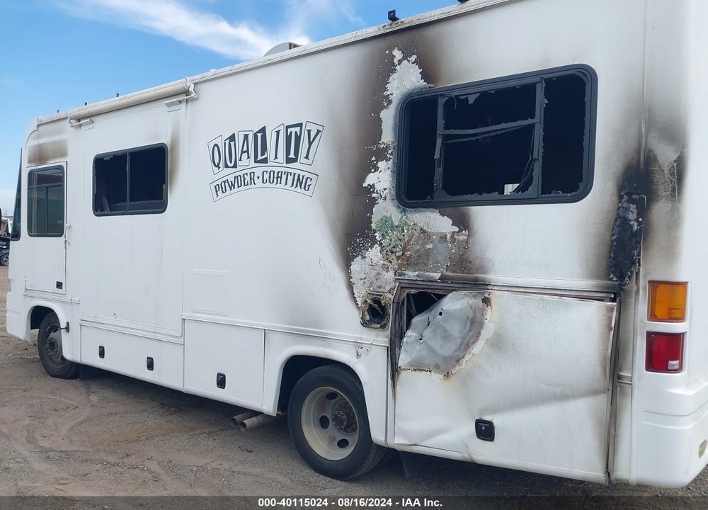 2005 WORKHORSE CUSTOM CHASSIS MOTORHOME CHASSIS P3500 VIN: 5B4KP57G543395632