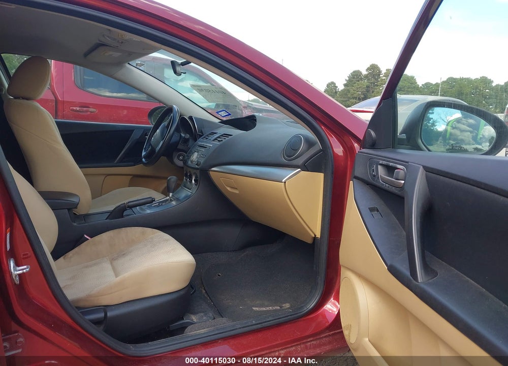 2011 MAZDA 3 I TOURING VIN: JM1BL1VF6B1416151
