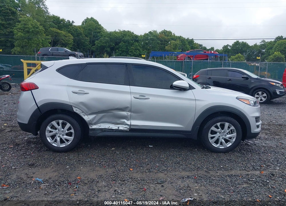 2019 HYUNDAI TUCSON SE VIN: KM8J2CA45KU007518