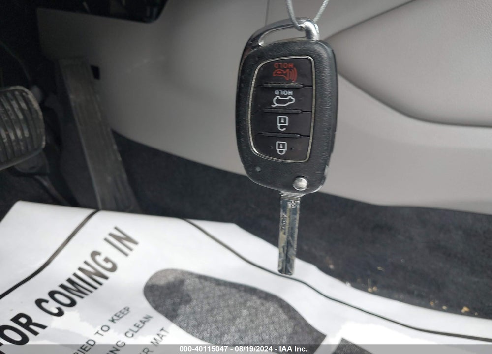 2019 HYUNDAI TUCSON SE VIN: KM8J2CA45KU007518