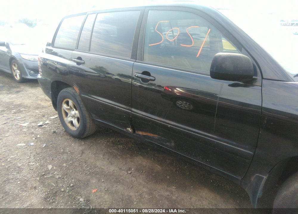 2006 TOYOTA HIGHLANDER VIN: JTEGD21A560153984