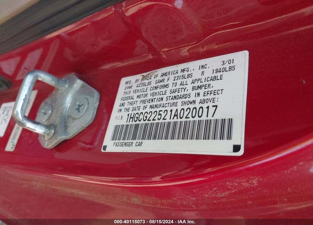 2001 HONDA ACCORD 3.0 EX VIN: 1HGCG22521A020017