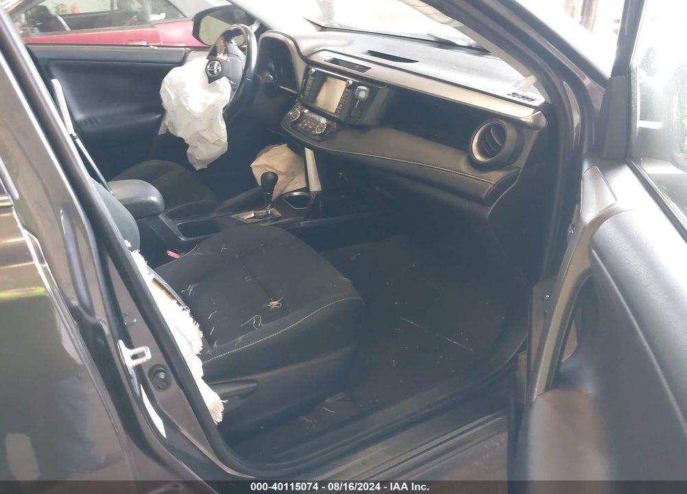 2017 TOYOTA RAV4 XLE VIN: JTMRFREV7HJ107390