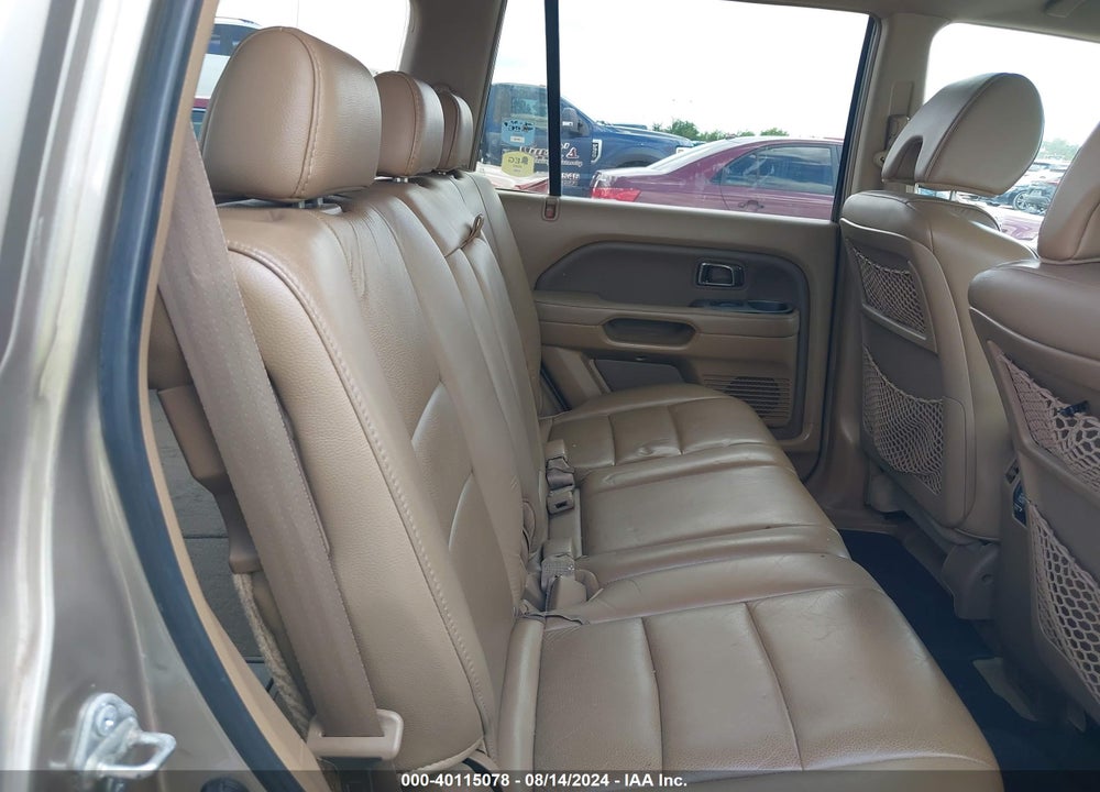 2006 HONDA PILOT EX-L VIN: 2HKYF18546H523850