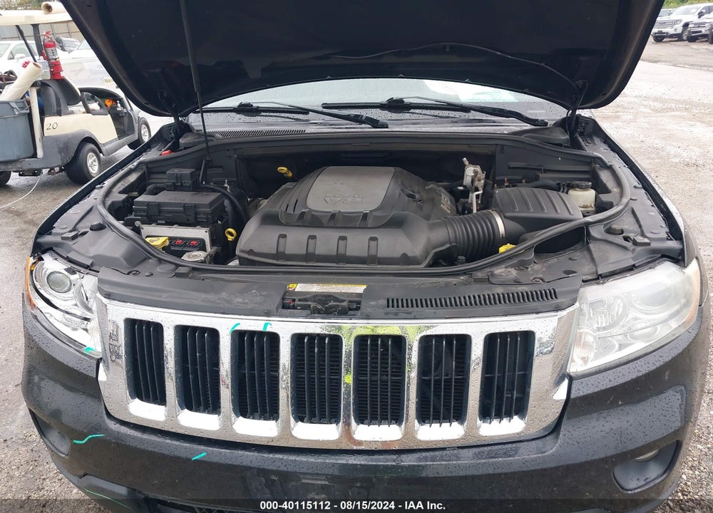 2011 JEEP GRAND CHEROKEE LIMITED VIN: 1J4RR5GT7BC608040