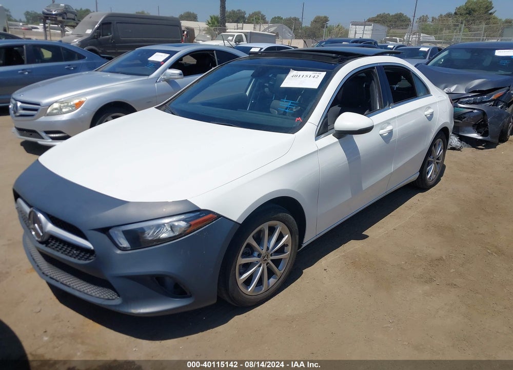 2019 MERCEDES-BENZ A 220 VIN: WDD3G4EB2KW025921