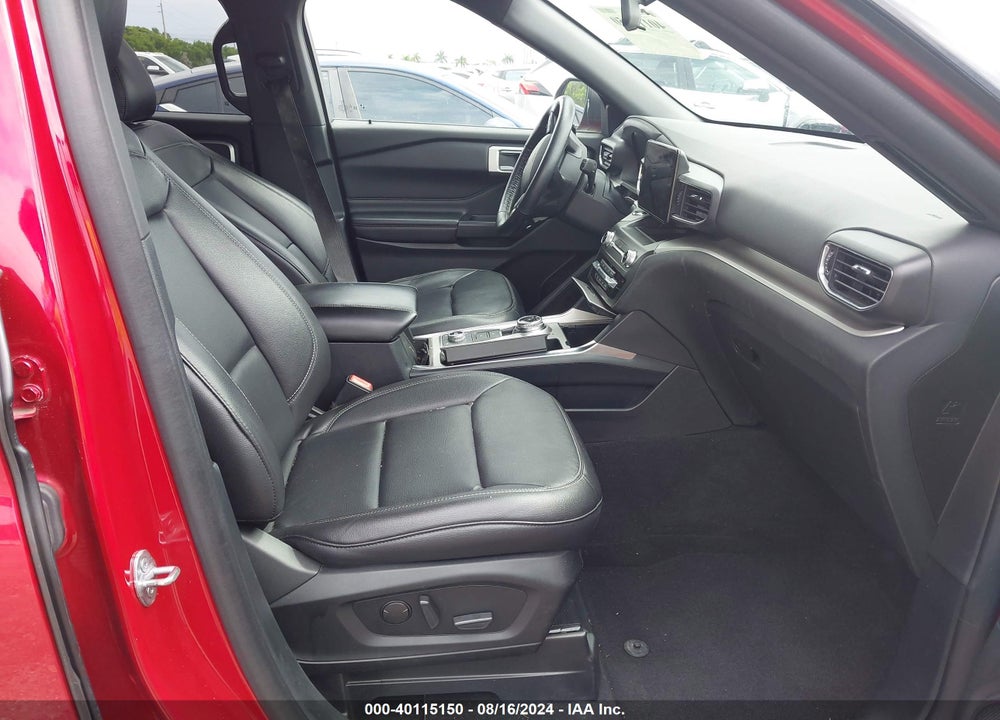 2020 FORD EXPLORER XLT VIN: 1FMSK8DH9LGC39555