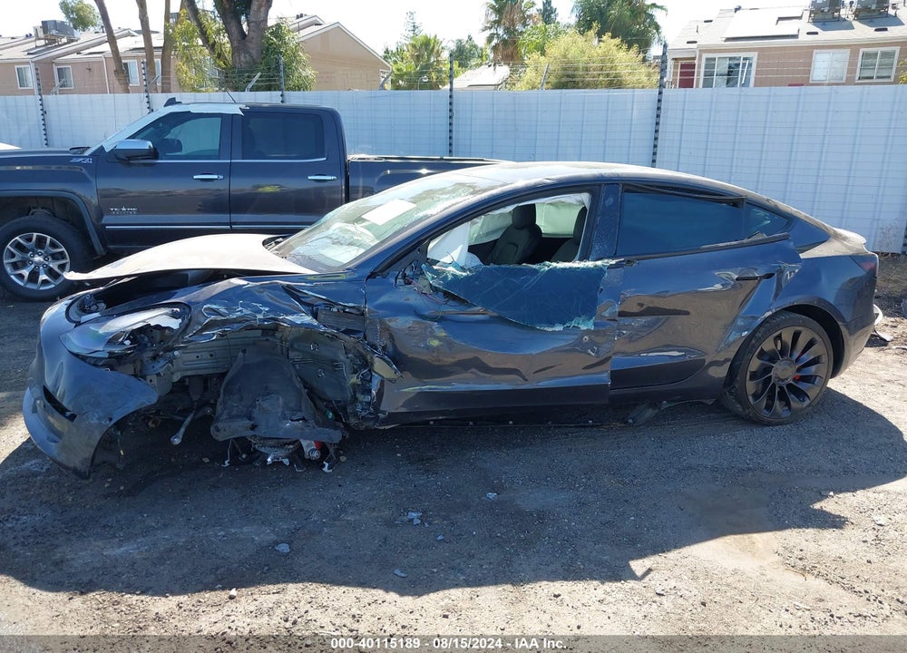 2022 TESLA MODEL 3 PERFORMANCE DUAL MOTOR ALL-WHEEL DRIVE VIN: 5YJ3E1EC8NF127806