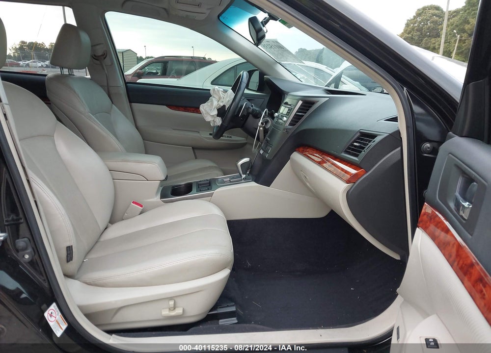 2010 SUBARU OUTBACK 2.5I LIMITED VIN: 4S4BRCKC1A3331284
