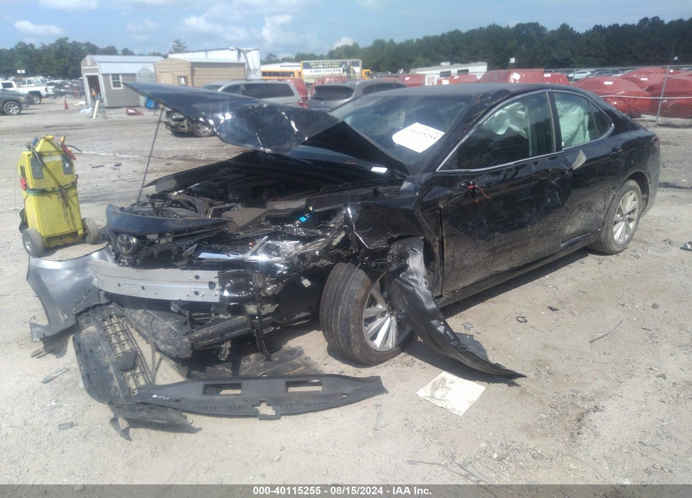 2021 TOYOTA CAMRY LE VIN: 4T1C11AK7MU429002