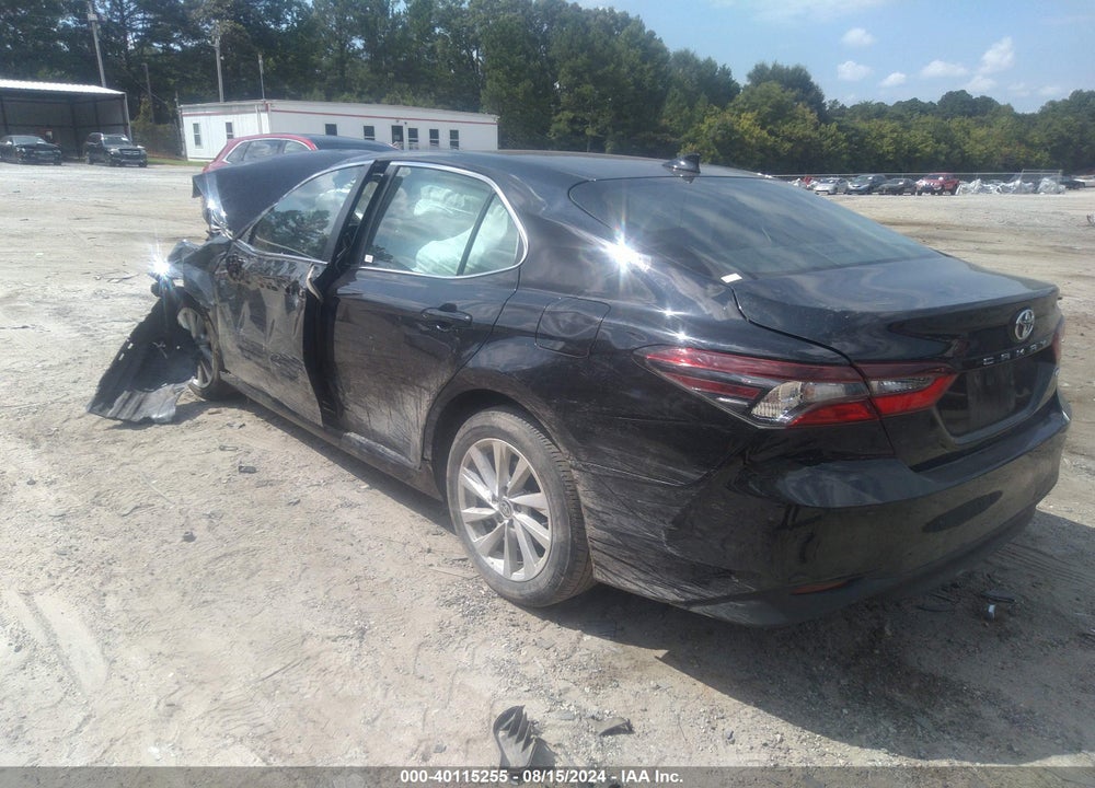 2021 TOYOTA CAMRY LE VIN: 4T1C11AK7MU429002