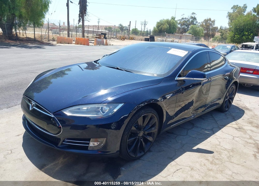 2013 TESLA MODEL S VIN: 5YJSA1CG4DFP20039