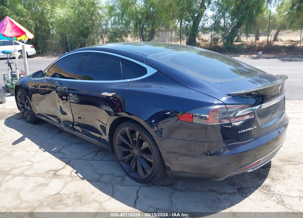 2013 TESLA MODEL S VIN: 5YJSA1CG4DFP20039
