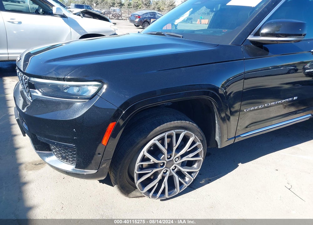 2021 JEEP GRAND CHEROKEE L SUMMIT RESERVE 4X4 VIN: 1C4RJKEG2M8102431