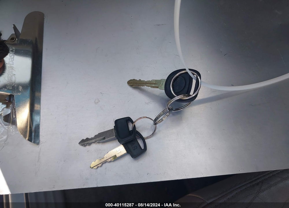 2004 BUICK RENDEZVOUS VIN: 3G5DA03E04S556093