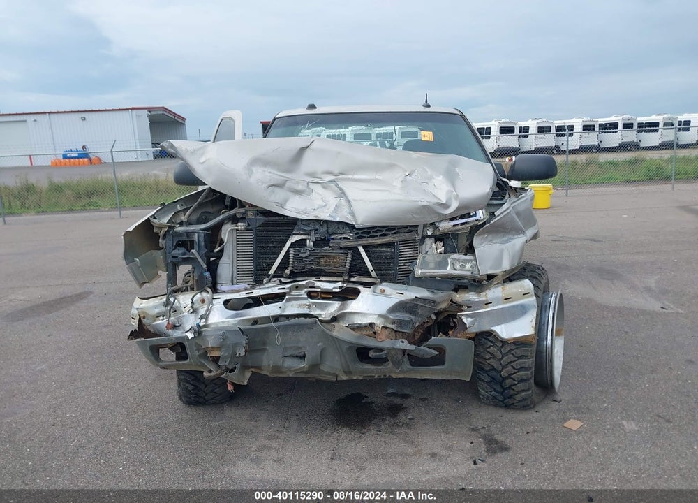 2005 CHEVROLET SILVERADO 2500HD LT VIN: 1GCHK23205F829774