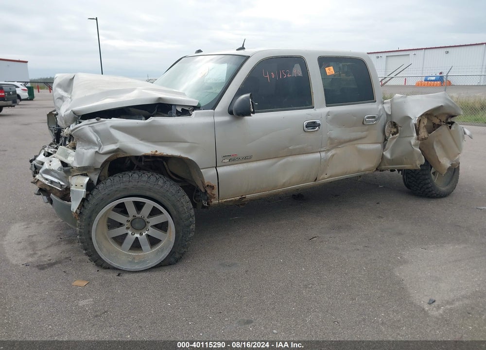 2005 CHEVROLET SILVERADO 2500HD LT VIN: 1GCHK23205F829774