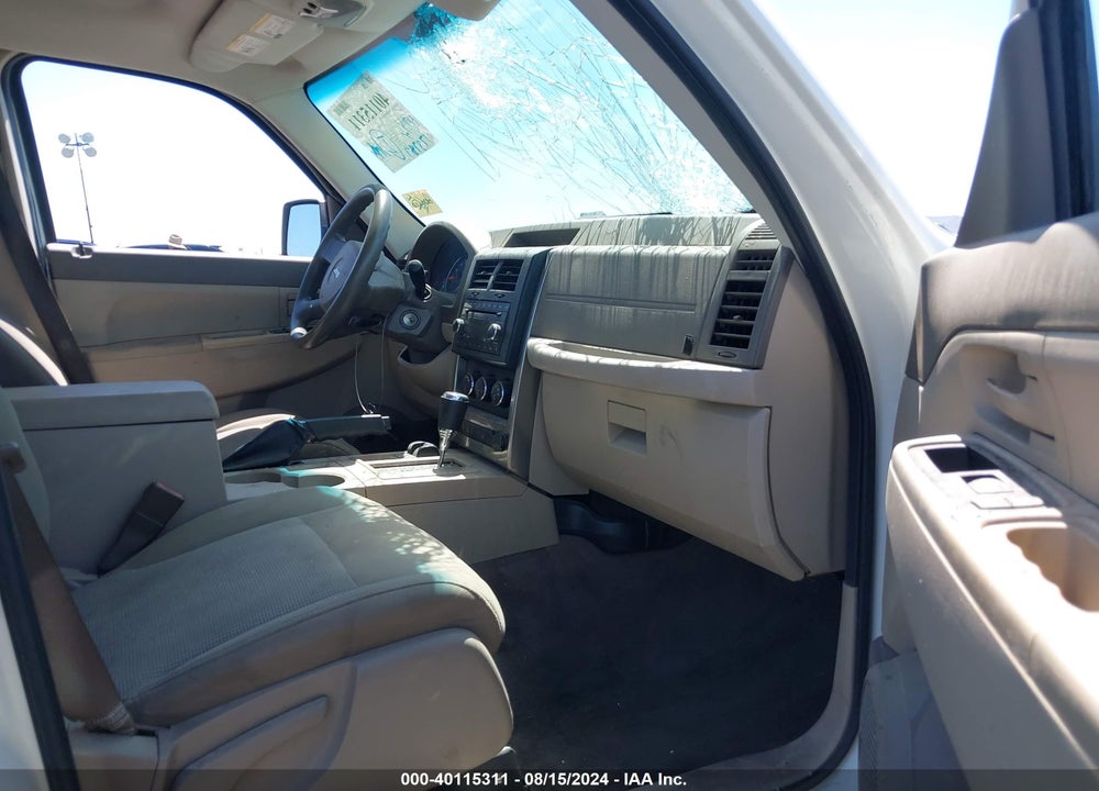 2008 JEEP LIBERTY SPORT VIN: 1J8GN28K38W210286