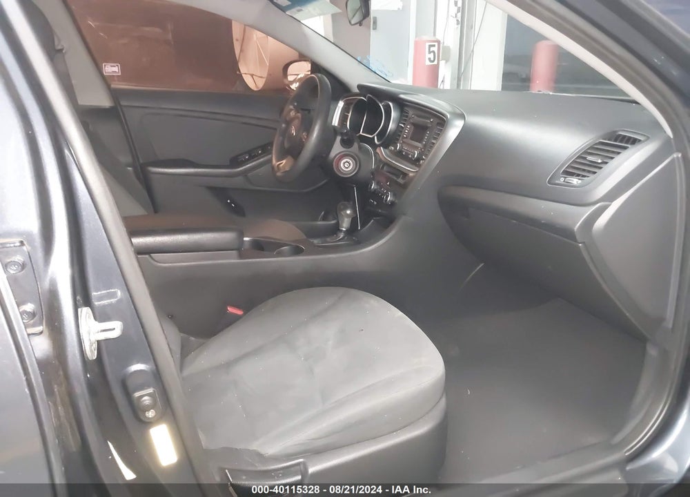 2015 KIA OPTIMA LX VIN: KNAGM4A79F5589838