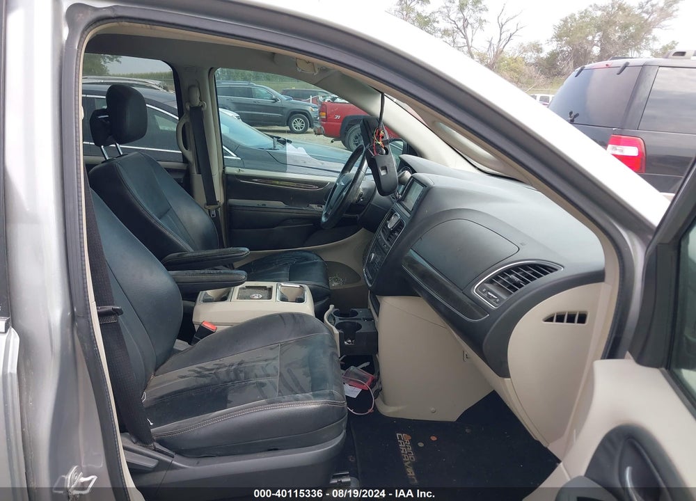 2013 CHRYSLER TOWN & COUNTRY TOURING VIN: 2C4RC1BG0DR583695