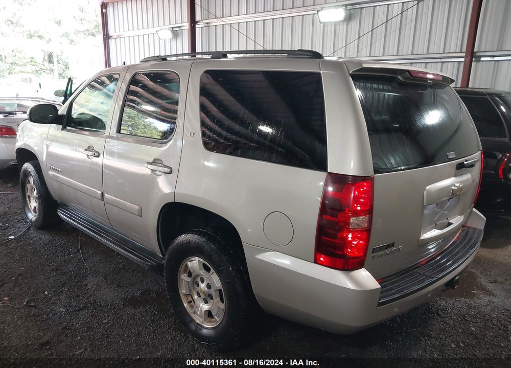 2008 CHEVROLET TAHOE LT VIN: 1GNFK13058J175797