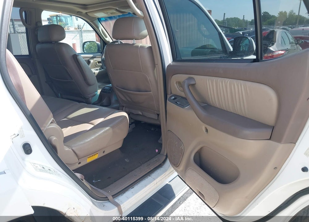 2001 TOYOTA SEQUOIA LIMITED V8 VIN: 5TDBT48A61S009305