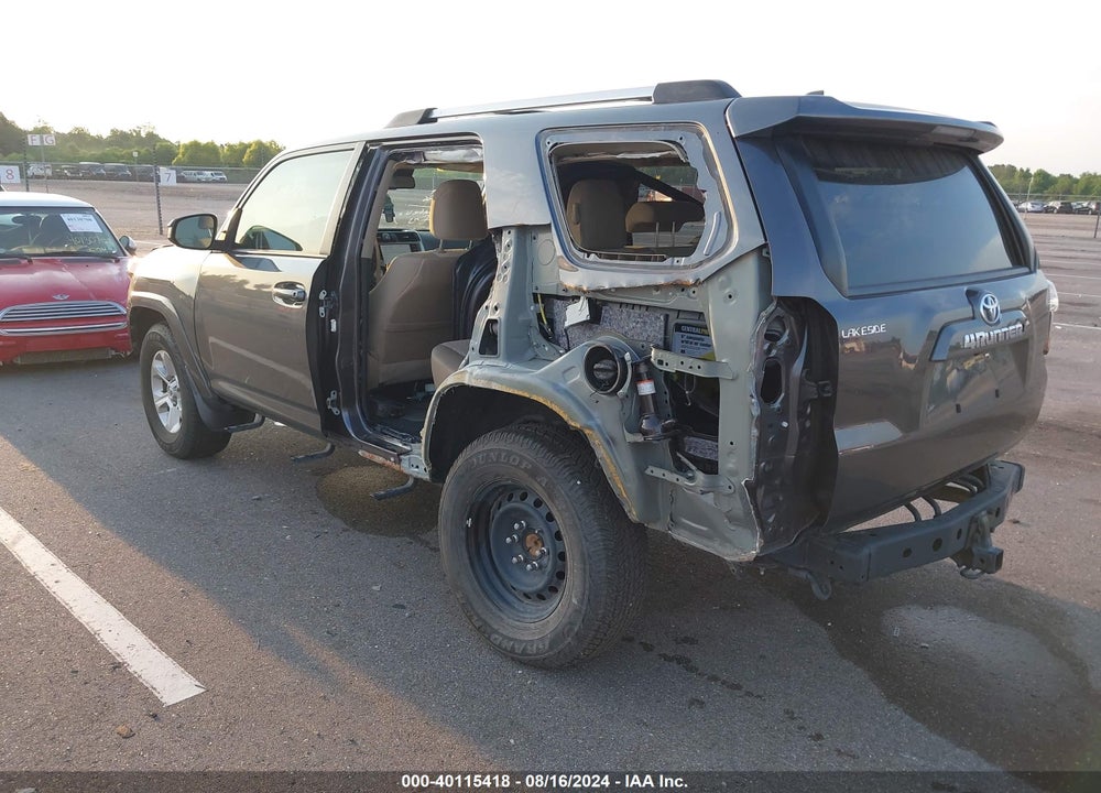 2020 TOYOTA 4RUNNER SR5 VIN: JTEZU5JR5L5219626