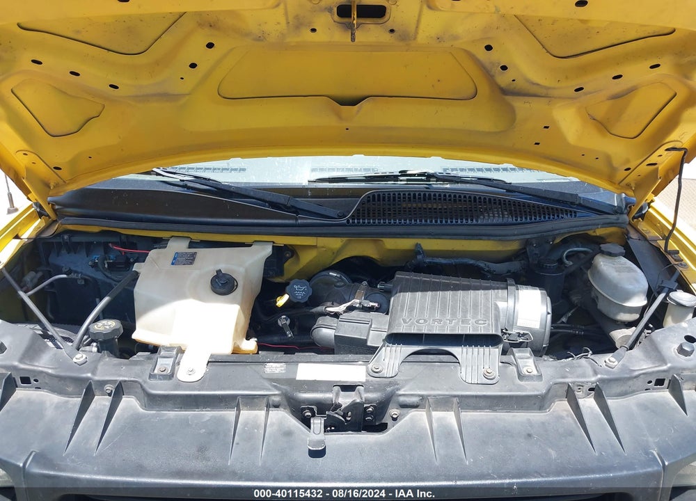 2005 GMC SAVANA CUTAWAY STANDARD VIN: 1GDHG31U851912194