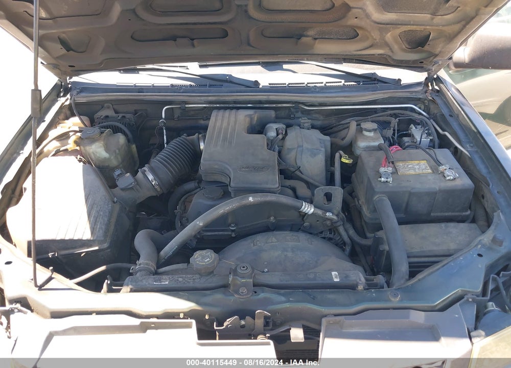 2005 CHEVROLET COLORADO VIN: 1GCCS148X58274232