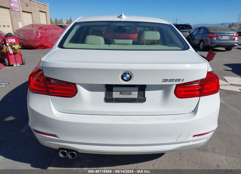 2013 BMW 328I VIN: WBA3C1C52DF444238