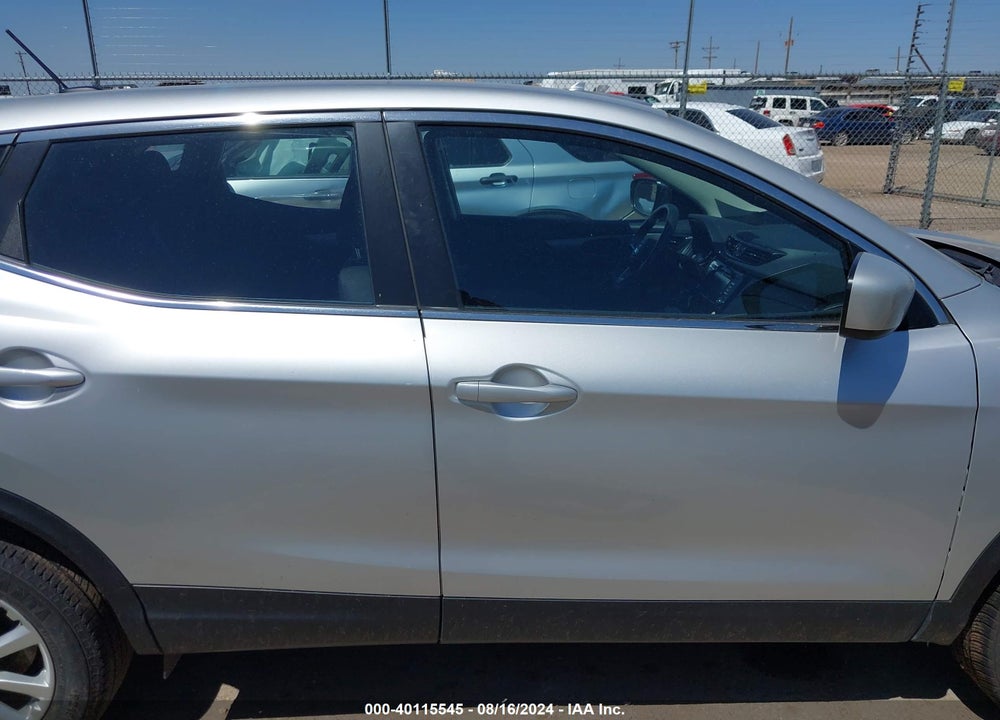 2022 NISSAN ROGUE SPORT VIN: JN1BJ1AW5NW477321