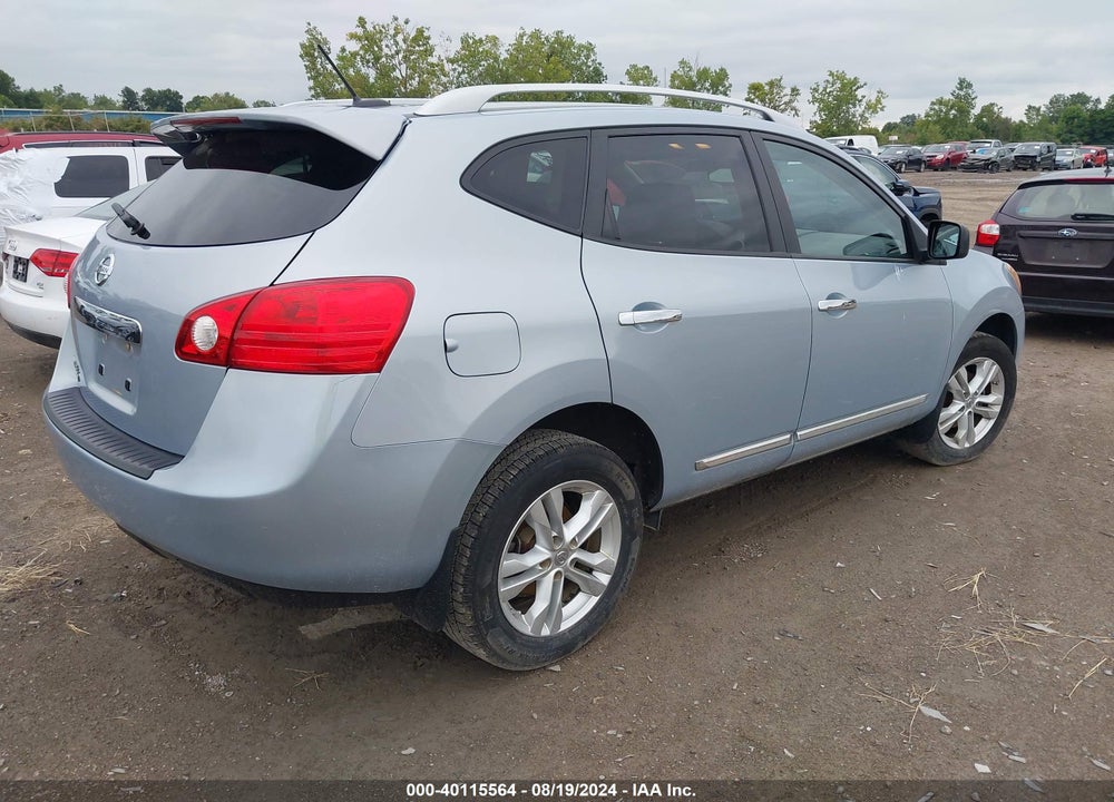 2015 NISSAN ROGUE SELECT S VIN: JN8AS5MT2FW150461