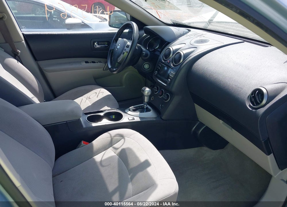 2015 NISSAN ROGUE SELECT S VIN: JN8AS5MT2FW150461