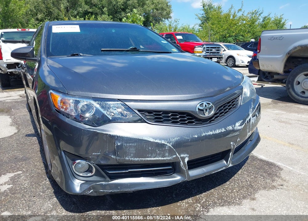 2014 TOYOTA CAMRY SE VIN: 4T1BF1FK5EU404722