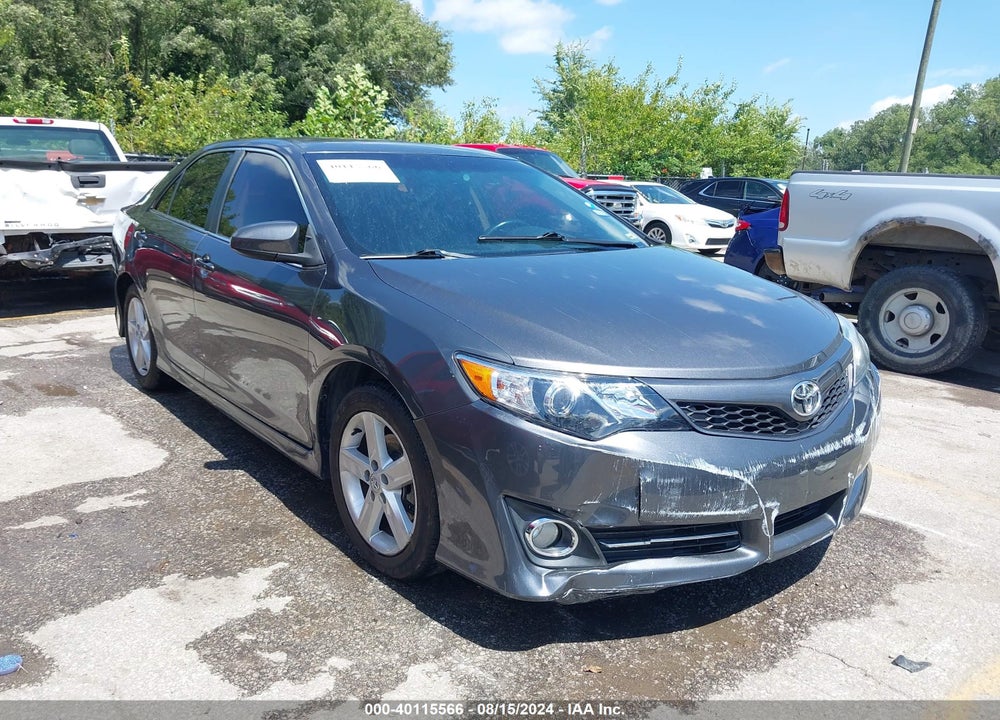 2014 TOYOTA CAMRY SE VIN: 4T1BF1FK5EU404722